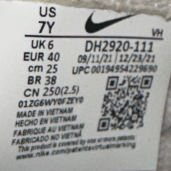 Nike Air Force 1 Low LE 7Y - Picture 8 of 8